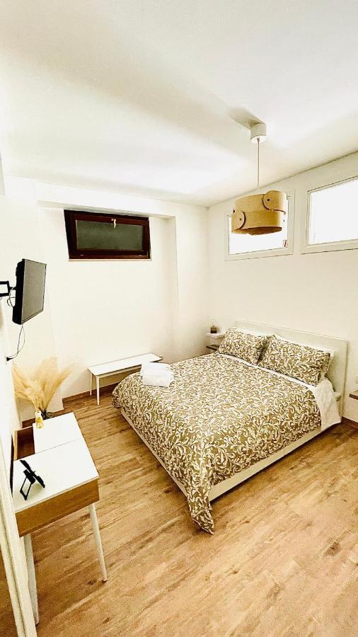 The Mule Apartment Матера Екстериор снимка